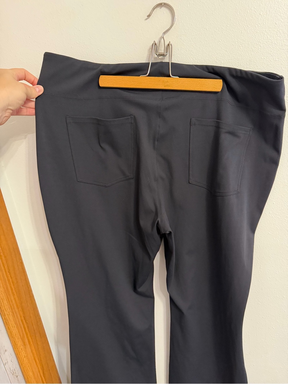 Halara Pants - Picture 6 of 7